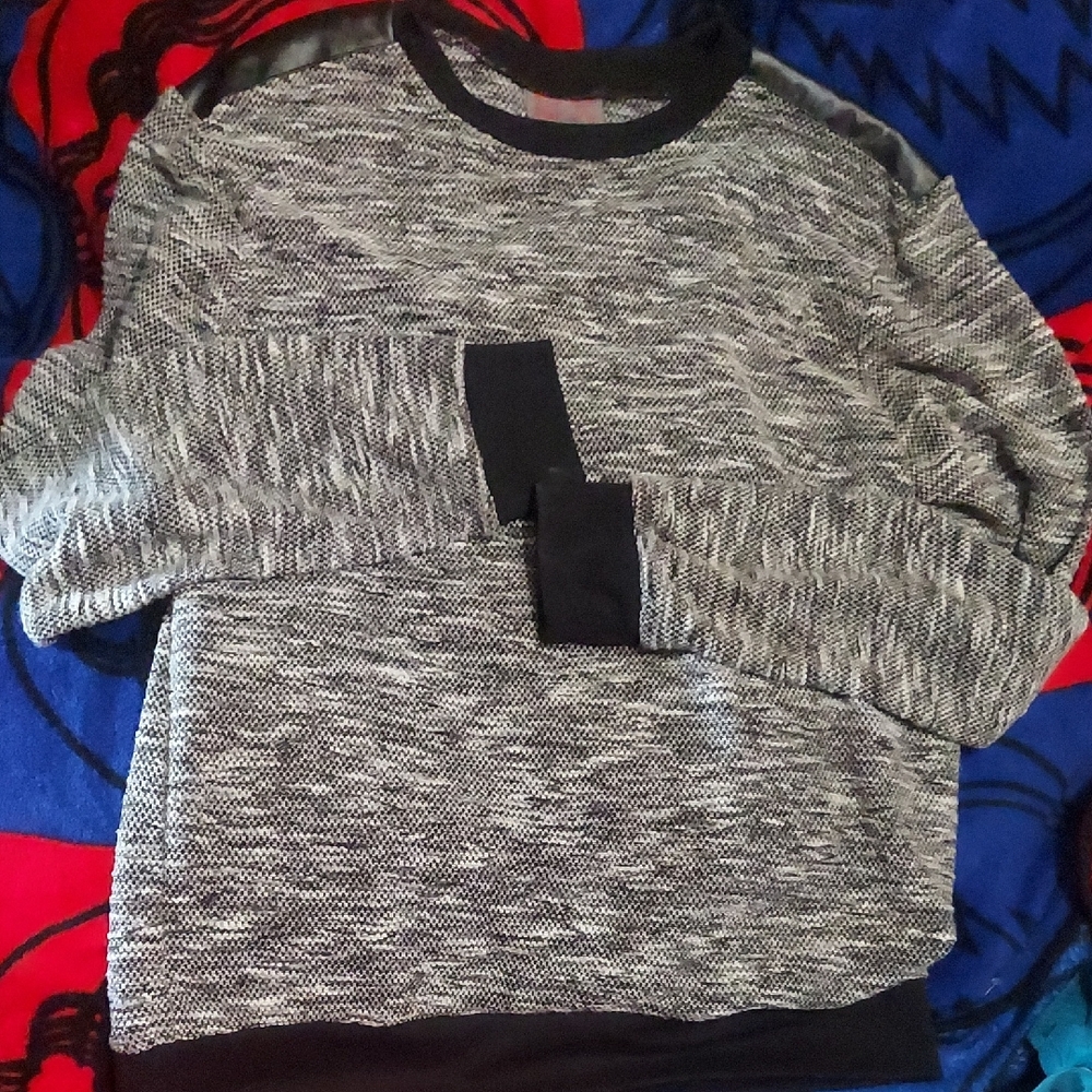 Vinrage 80s /90s Faux Leather Accent Trim Knit Sweater By Brooklyn Xpress